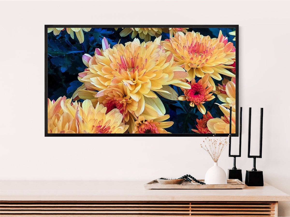 Digital Bundle 9 Prints Set-Vibrant Spring Flowers-Macro Photography Floral Gallery Wall Art Décor-Instant Download Multi-Device Wallpaper